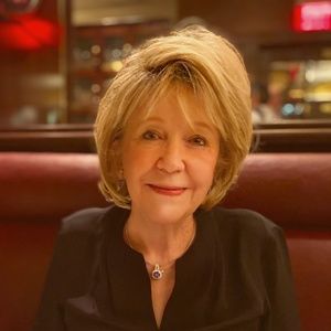 Meet your Posher, Janet